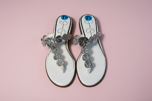 NEW!!  Jessica Simpson Women Flip-Flop Size 7.5