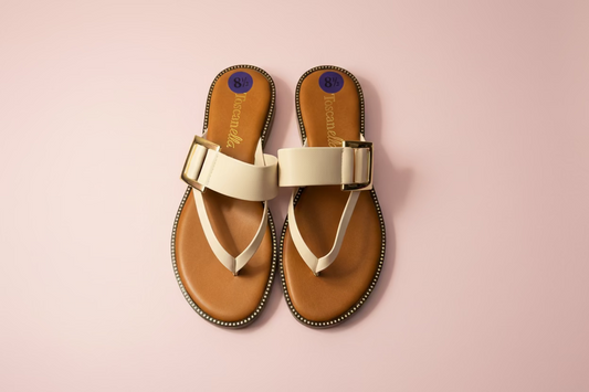 NEW!! Toscanella Women Sandals Size (8.5)