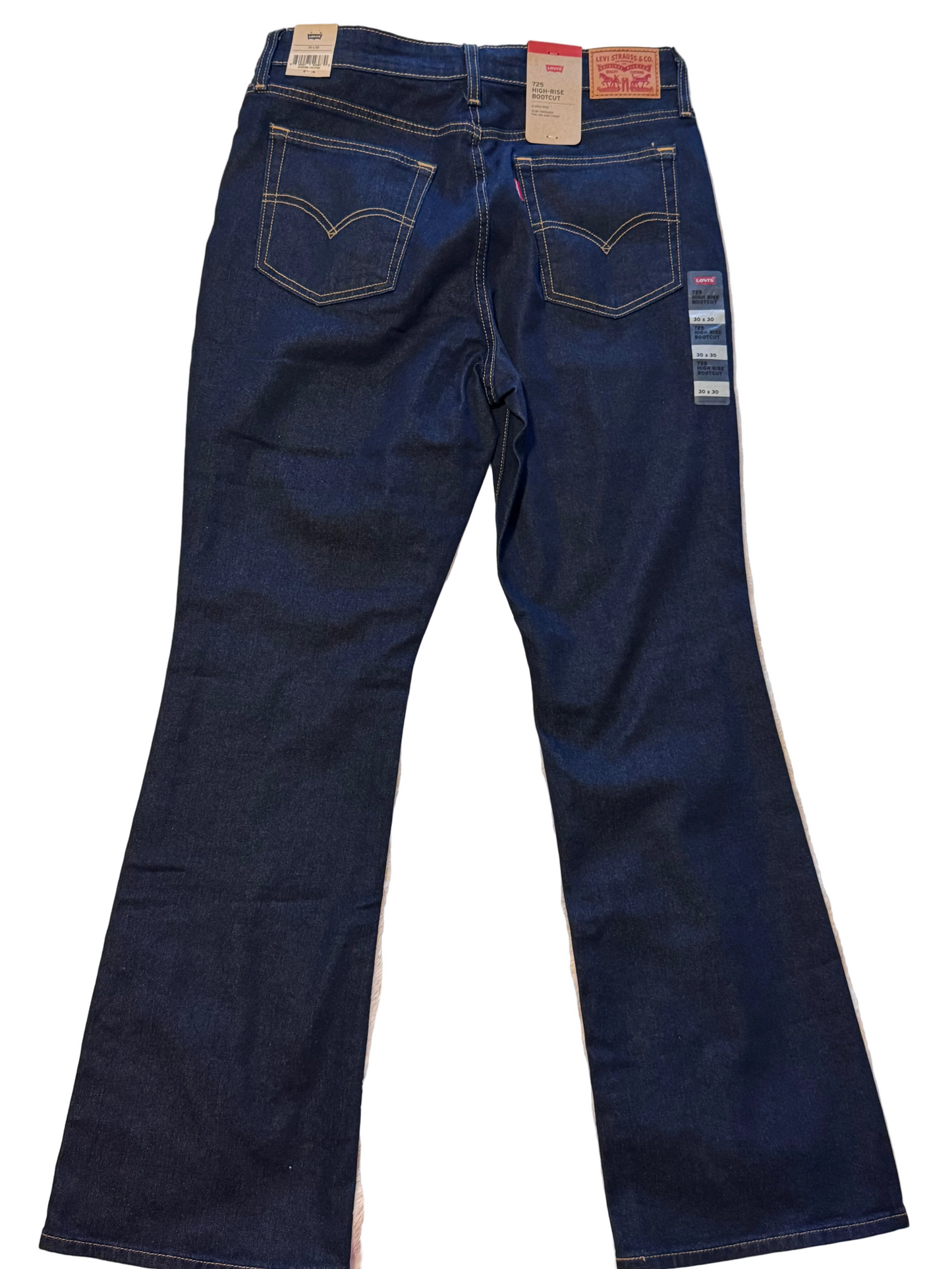 NEW!! Levi’s Women High-Rise Bootcut Denim Jeans 30x30