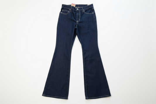 NEW!! Levi’s Women  High Rise Flare Dark Wash Blue Jeans Denim Women’s 29x32