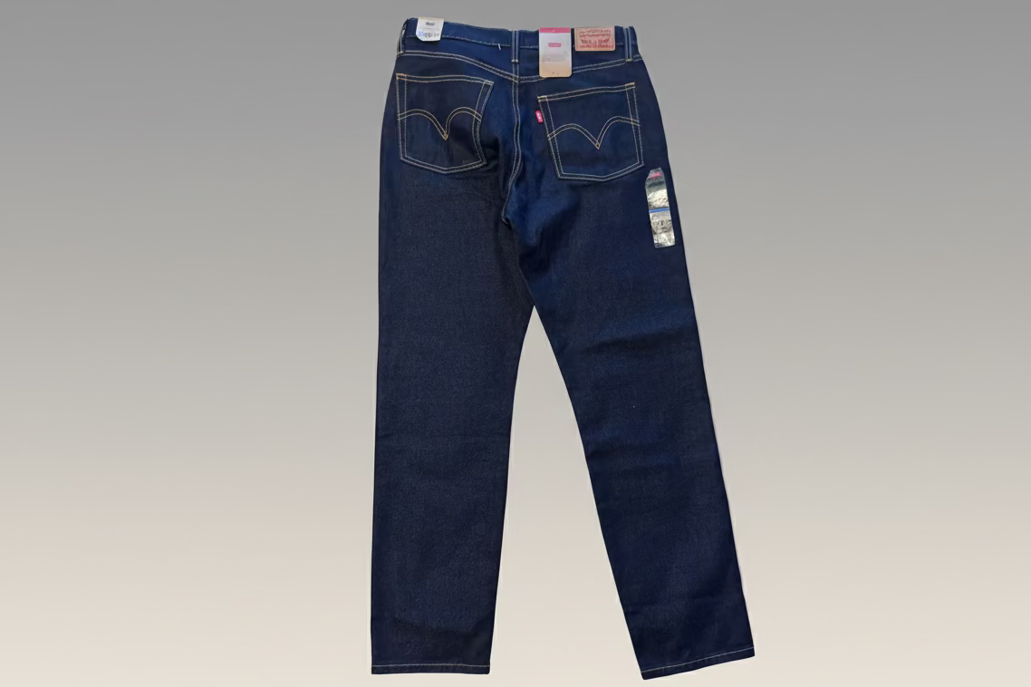 NEW!! Levi’s Women  High Rise Dark Wash Blue Jeans Denim Women’s 29x28