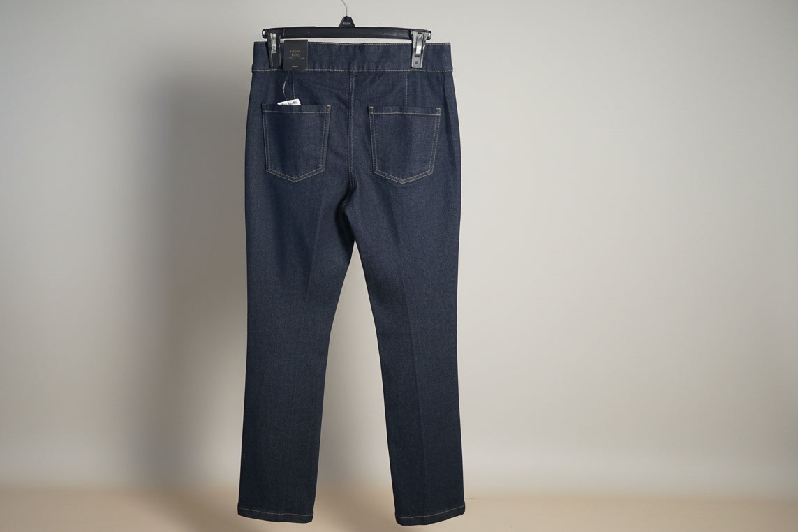 NEW!! Nicole Miller Women  Dark Blue Denin Jeans  Size (6)