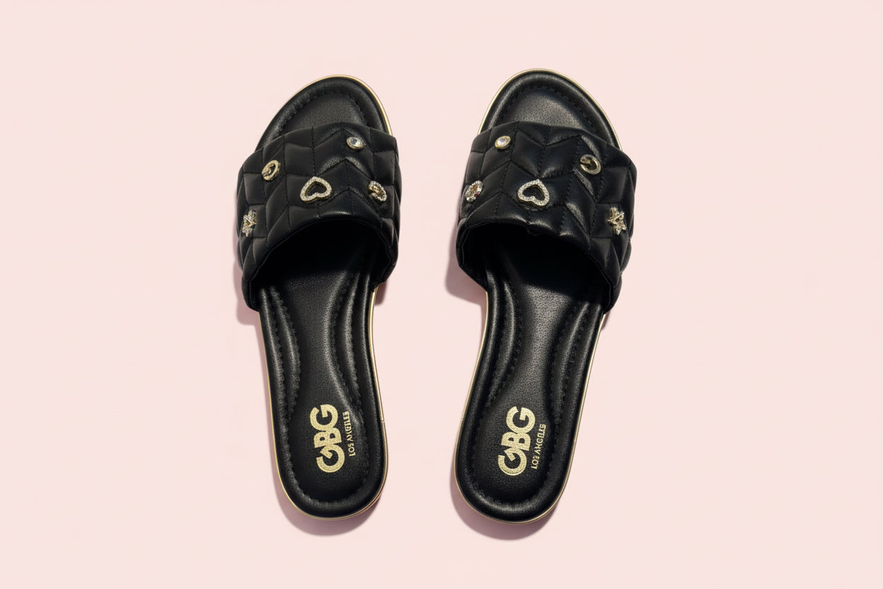 NEW!! GBG Los Angeles Sandals (8.5)