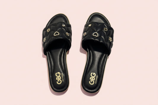 NEW!! GBG Los Angeles Sandals (8.5)