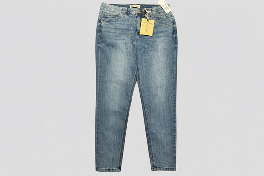 NEW!! Authentic Women MidRise Ankle Length Jeans (12)