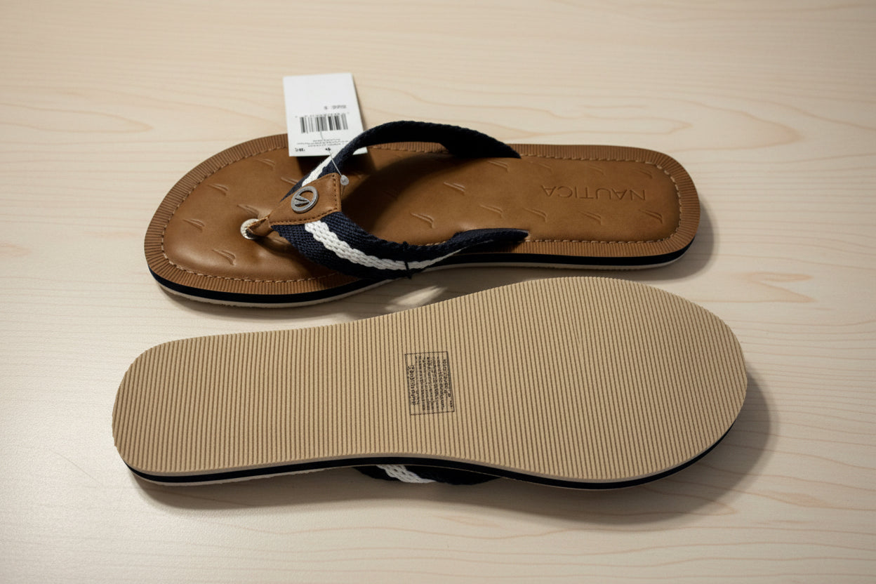 NEW!! Nautica Women Slippers - 8.5