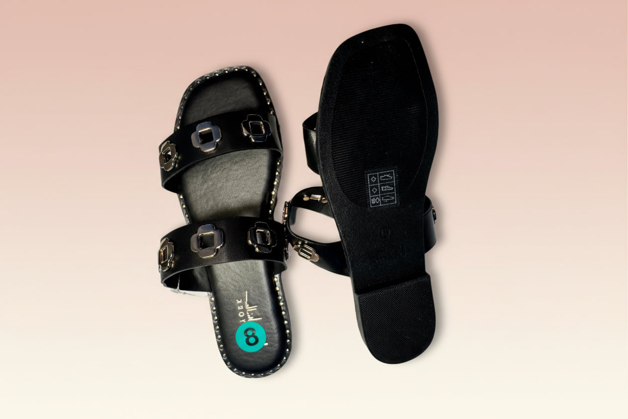 NEW!! Nicole Miller  Sandals Size 8